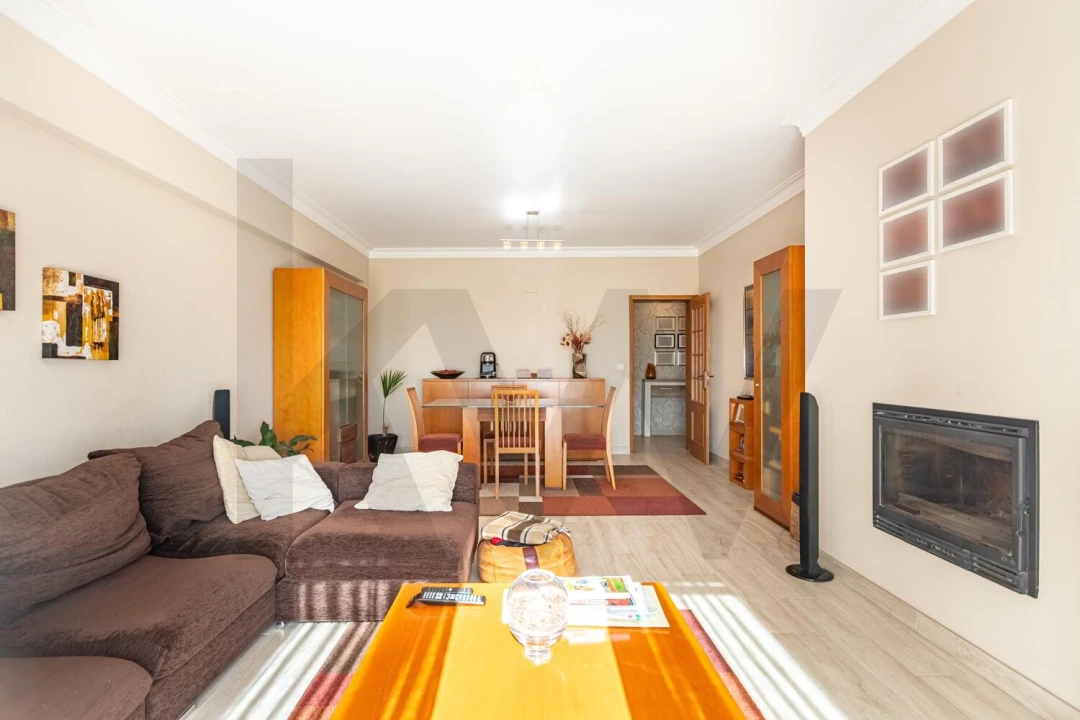 Apartamento T3 para Venda em Águas Livres Foto 24