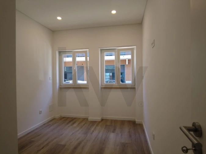 Apartamento T2 para Venda em Alto do Seixalinho, Santo André e Verderena Foto 8