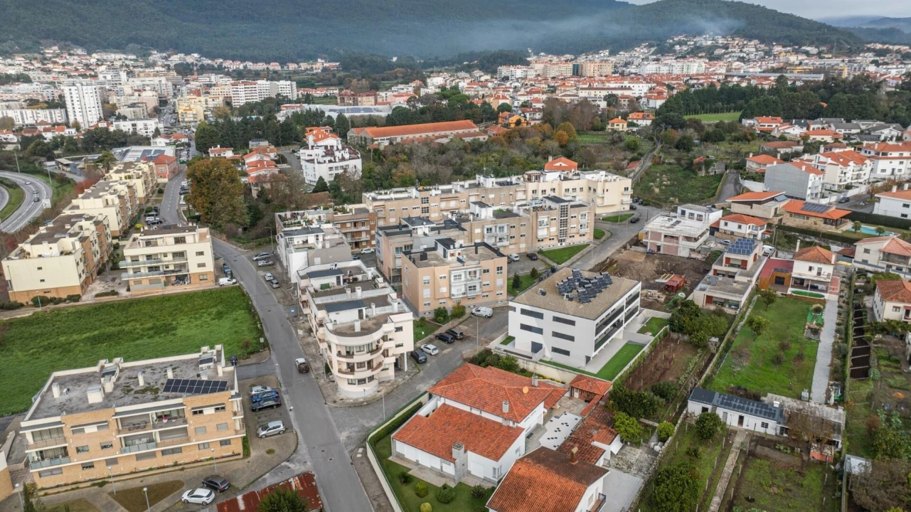 Apartamento T3 para Venda em Subportela, Deocriste e Portela Susã Foto 29