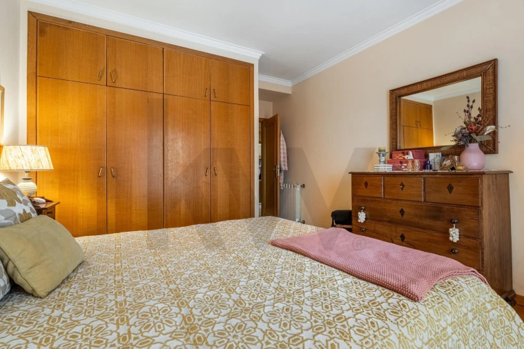 Apartamento T3 para Venda em Subportela, Deocriste e Portela Susã Foto 13