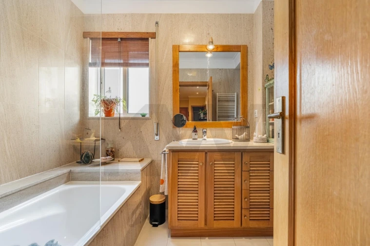 Apartamento T3 para Venda em Subportela, Deocriste e Portela Susã Foto 17