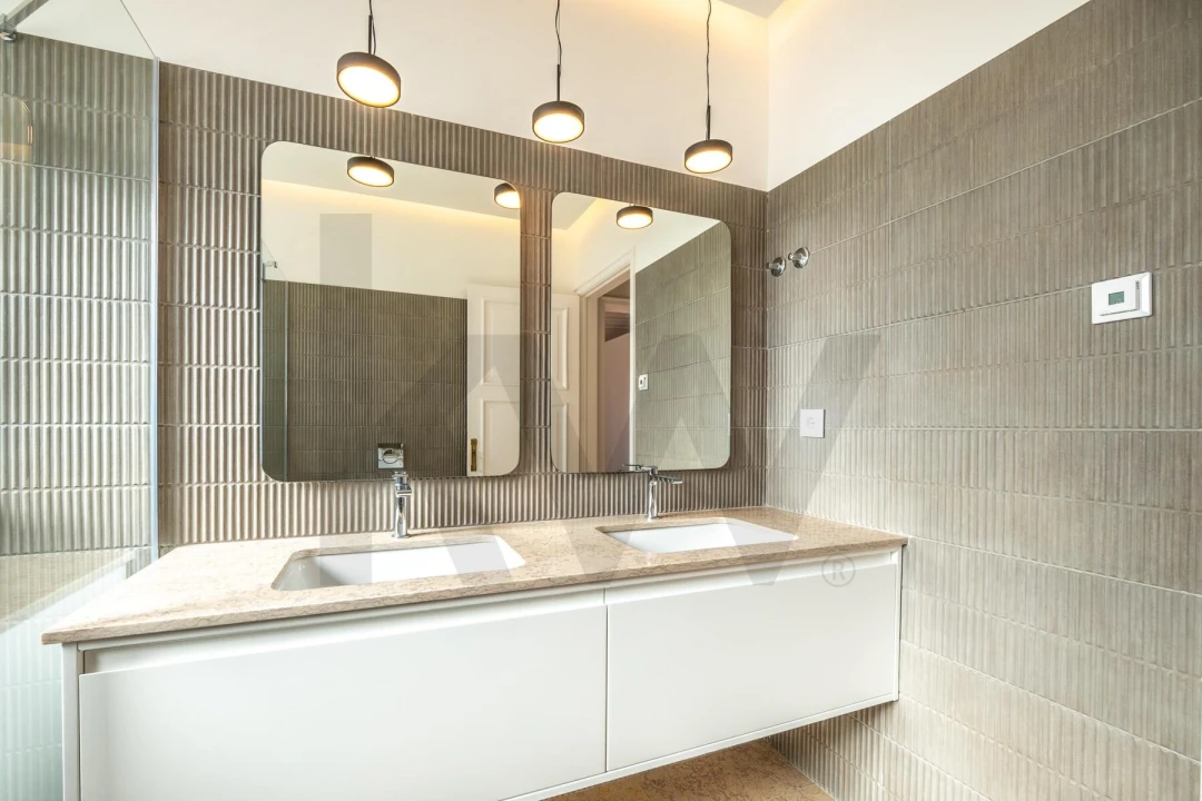 Apartamento T3 para Venda em Areeiro Foto 23