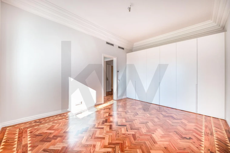 Apartamento T3 para Venda em Areeiro Foto 21