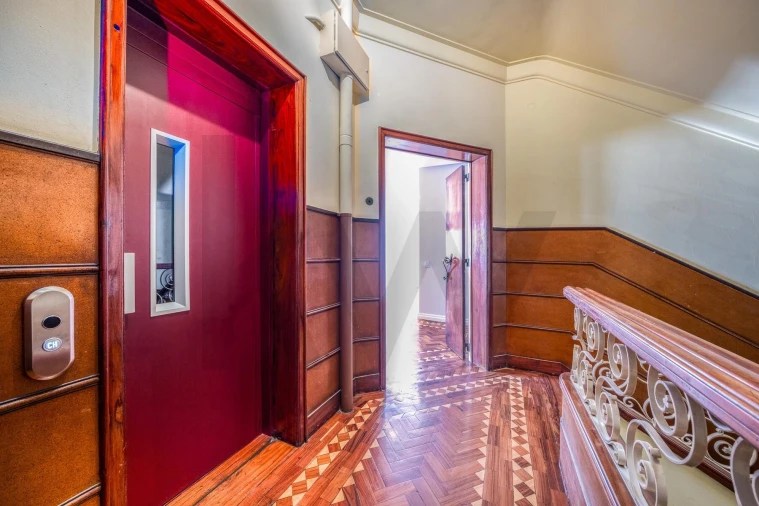 Apartamento T3 para Venda em Areeiro Foto 24