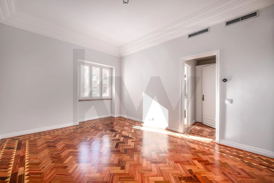 Apartamento T3 para Venda em Areeiro Foto 20