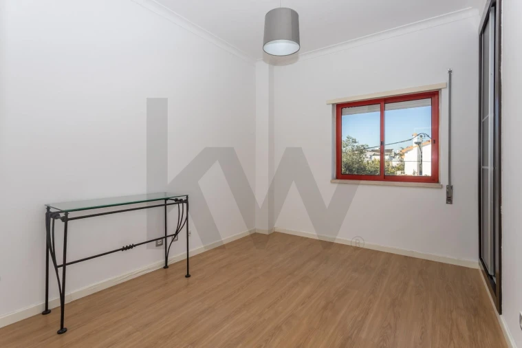 Apartamento T3 para Venda em Seixal, Arrentela e Aldeia de Paio Pires Foto 13