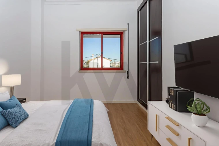 Apartamento T3 para Venda em Seixal, Arrentela e Aldeia de Paio Pires Foto 3