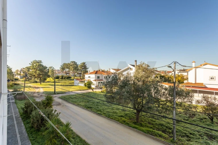 Apartamento T3 para Venda em Seixal, Arrentela e Aldeia de Paio Pires Foto 18