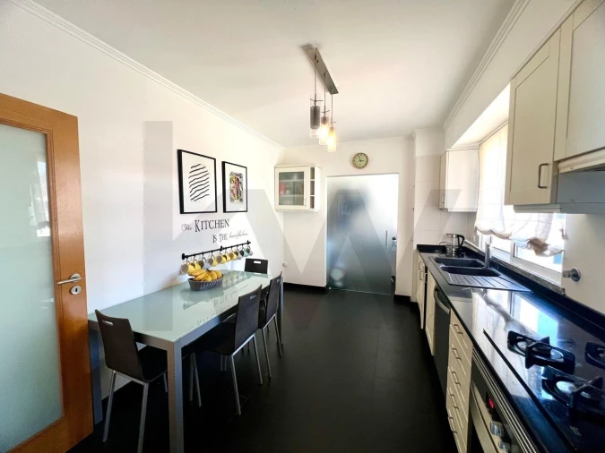 Apartamento T3 para Venda em Caniço Foto 6