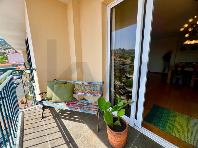 Apartamento T3 para Venda em Caniço Foto 18