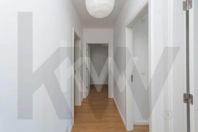 Apartamento T3 para Arrendamento em Avenidas Novas Foto 19