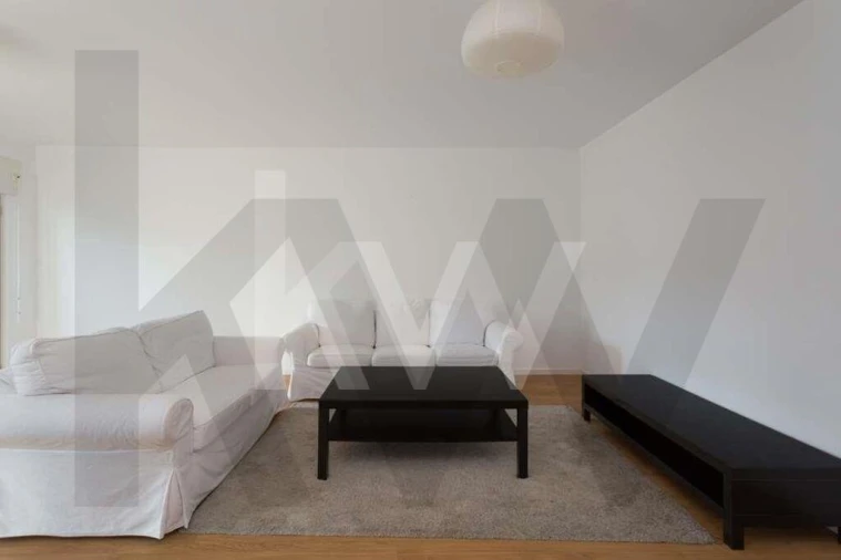 Apartamento T3 para Arrendamento em Avenidas Novas Foto 6