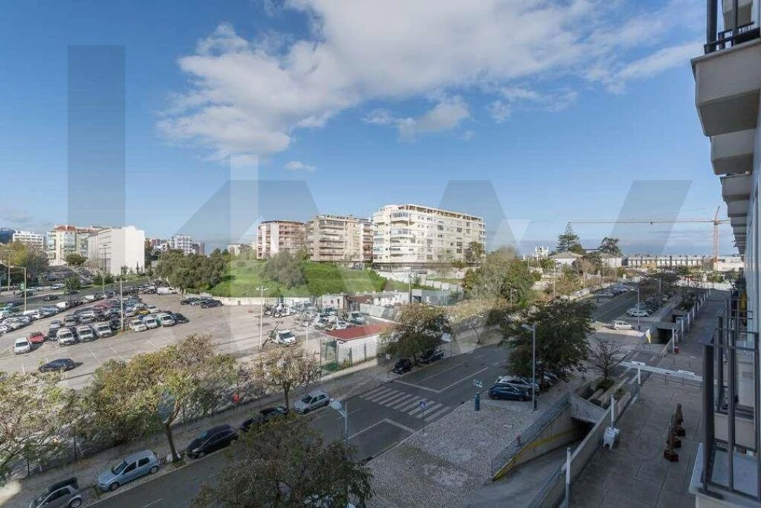 Apartamento T3 para Arrendamento em Avenidas Novas Foto 27