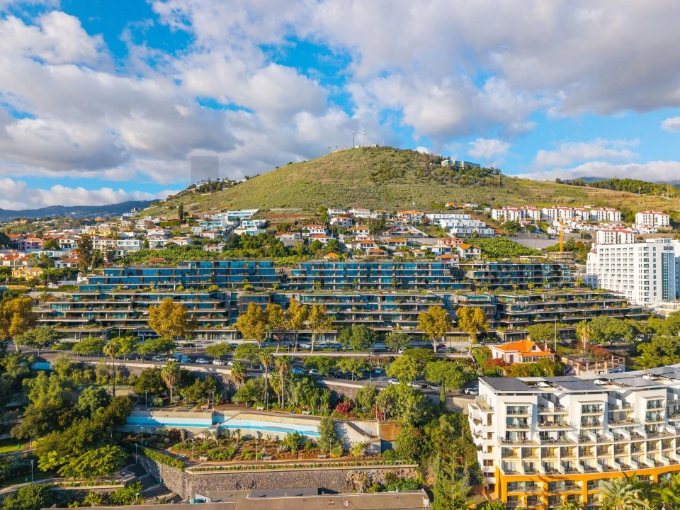 Apartamento T2 para Venda em São Martinho Foto 48