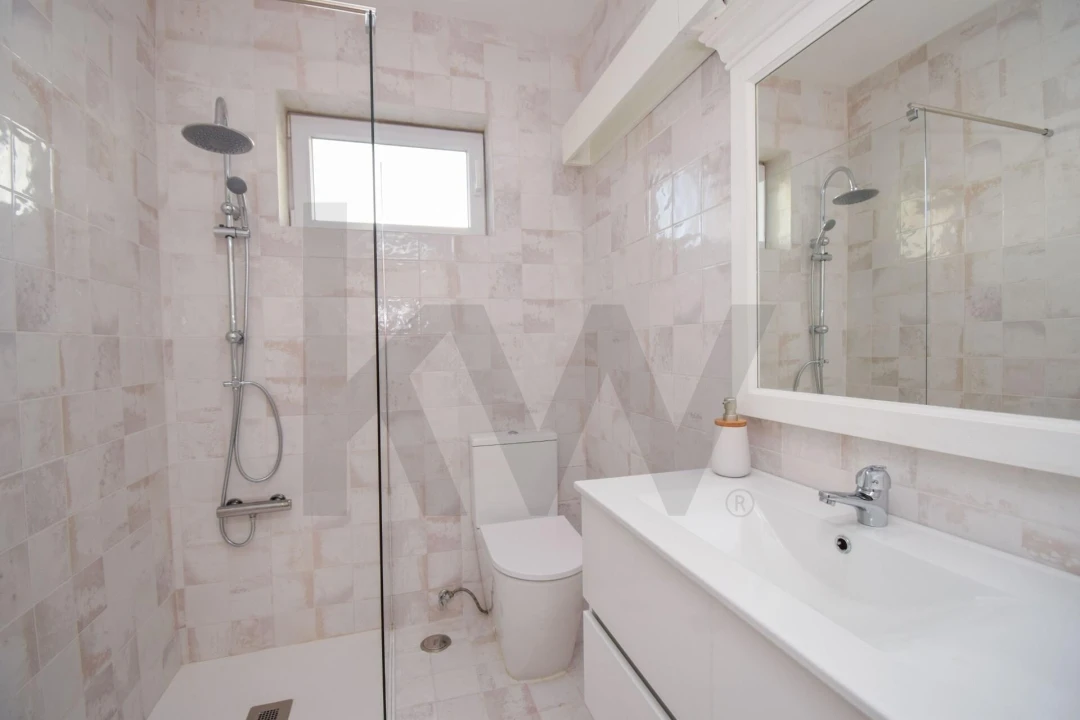 Apartamento T2 para Venda em Cascais e Estoril Foto 13