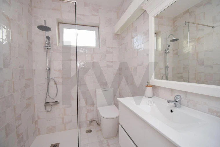 Apartamento T2 para Venda em Cascais e Estoril Foto 13