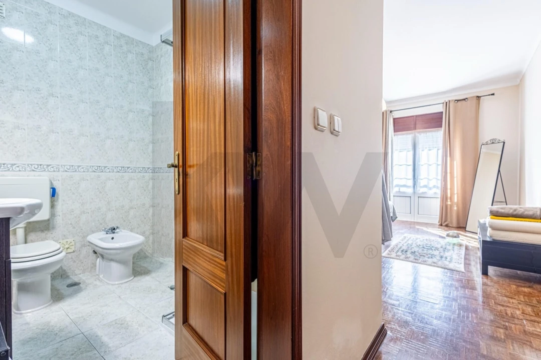 Apartamento T3 para Venda em Almeirim Foto 26