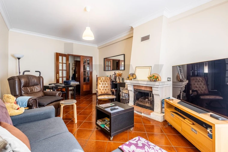 Apartamento T3 para Venda em Almeirim Foto 12