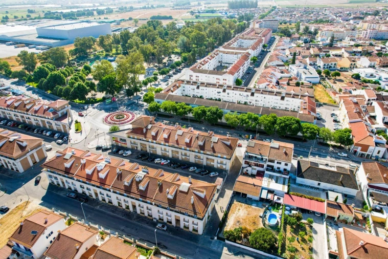 Apartamento T3 para Venda em Almeirim Foto 31