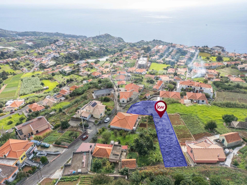 Terreno para Venda em Canhas Foto 13