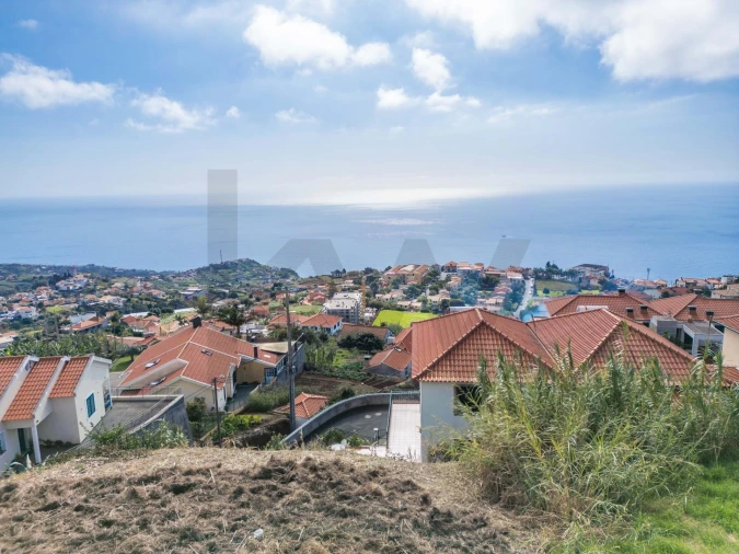 Terreno para Venda em Canhas Foto 3