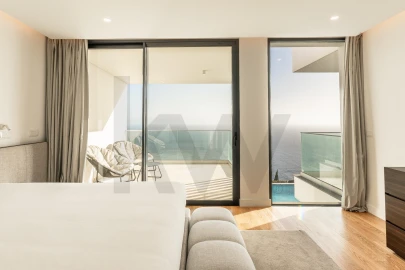Moradia T4 para Venda em Caniço