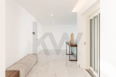 Moradia T4 para Venda em Caniço