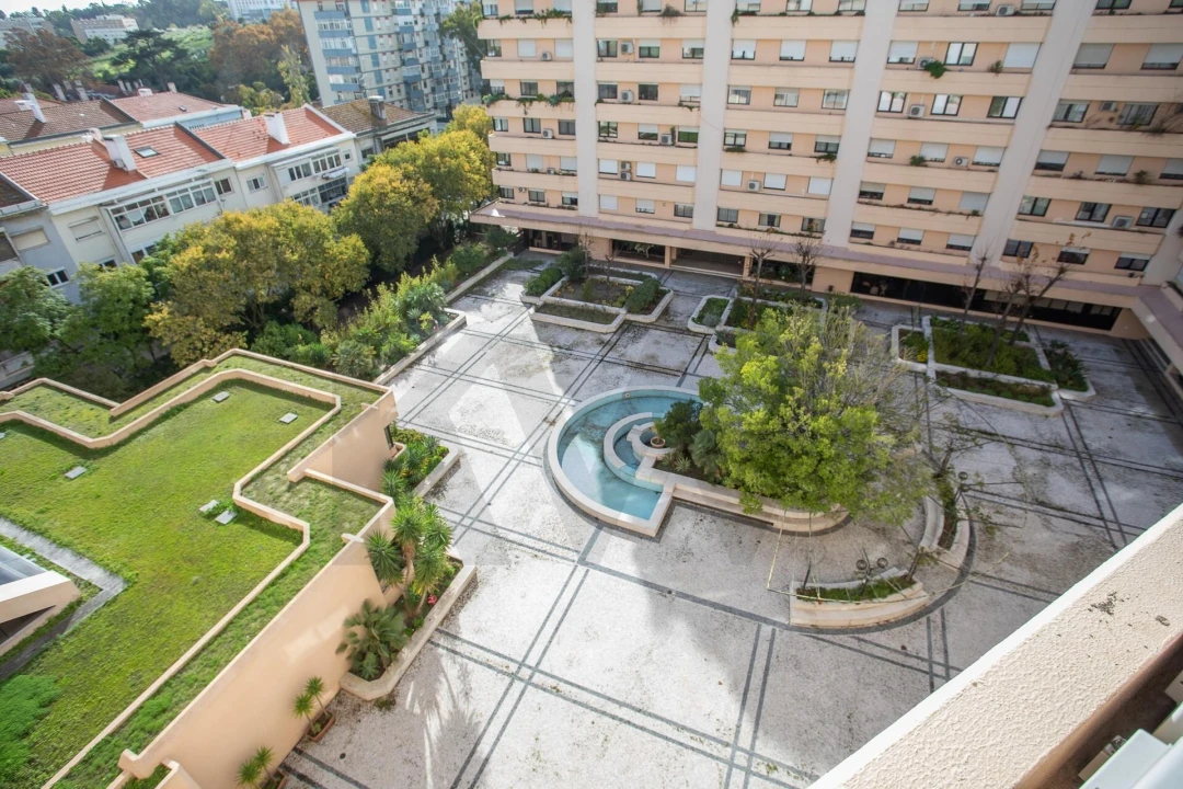 Apartamento T3 para Venda em São Domingos de Benfica Foto 43