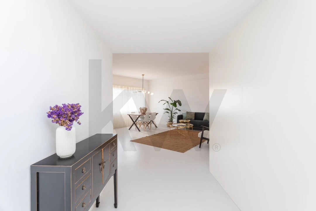 Apartamento T3 para Venda em São Domingos de Benfica Foto 2