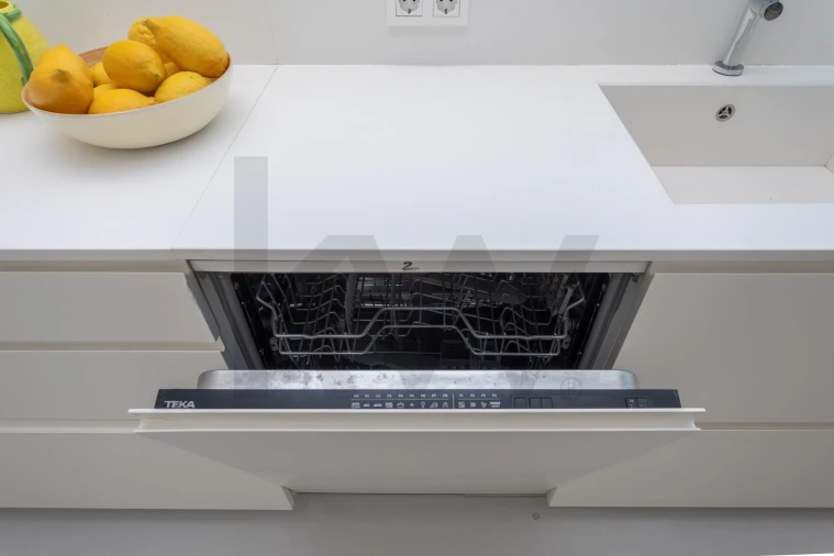 Apartamento T3 para Venda em São Domingos de Benfica Foto 15