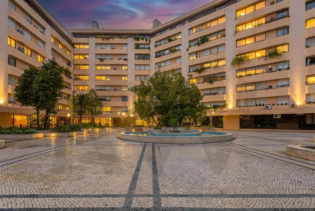 Apartamento T3 para Venda em São Domingos de Benfica Foto 52