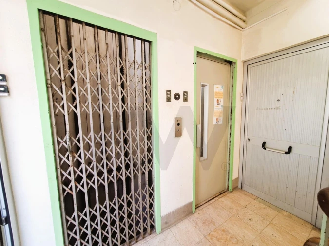 Apartamento T1 para Venda em Arroios Foto 5