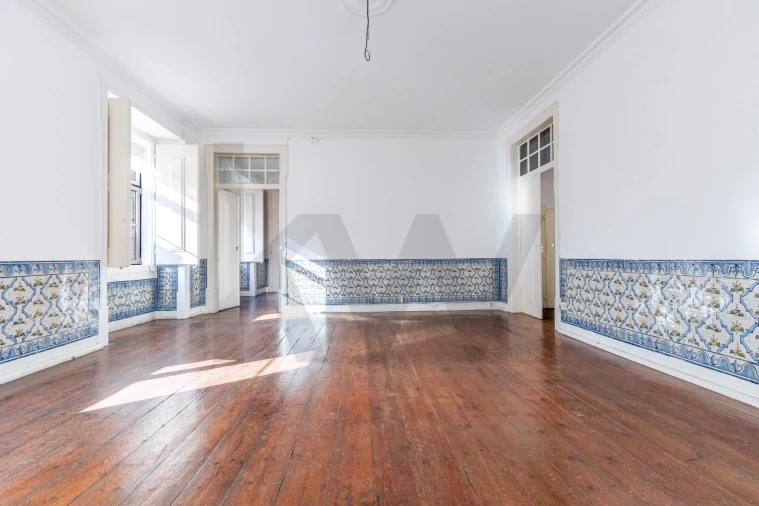 Apartamento T1 para Arrendamento em Santa Maria Maior Foto 5