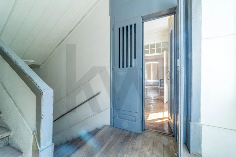 Apartamento T1 para Arrendamento em Santa Maria Maior Foto 3