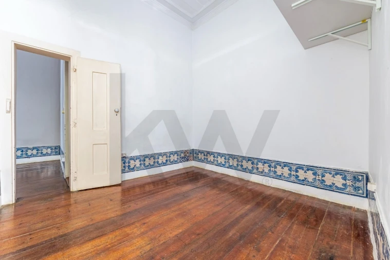 Apartamento T1 para Arrendamento em Santa Maria Maior Foto 9