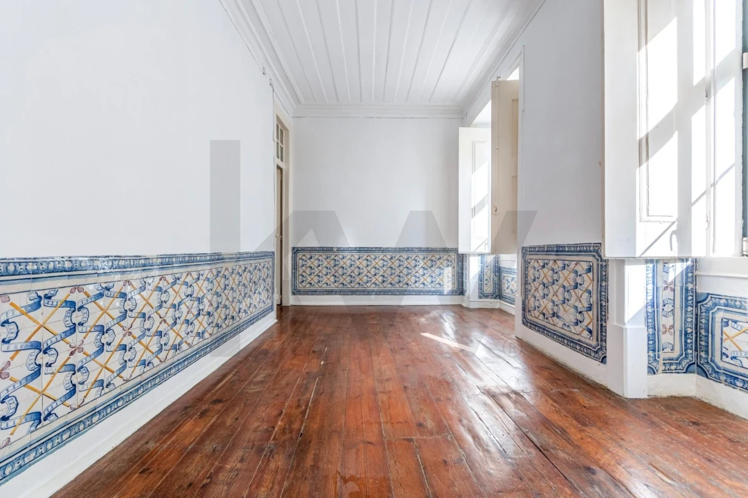 Apartamento T1 para Arrendamento em Santa Maria Maior Foto 6