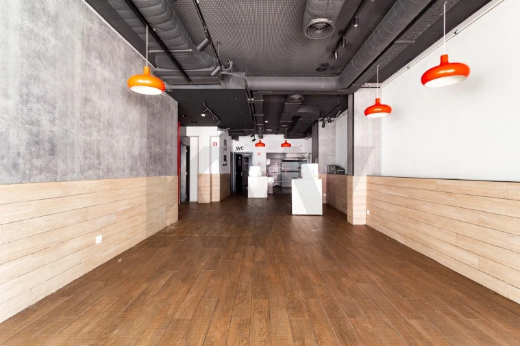 Loja para Arrendamento em Almada, Cova da Piedade, Pragal e Cacilhas Foto 4