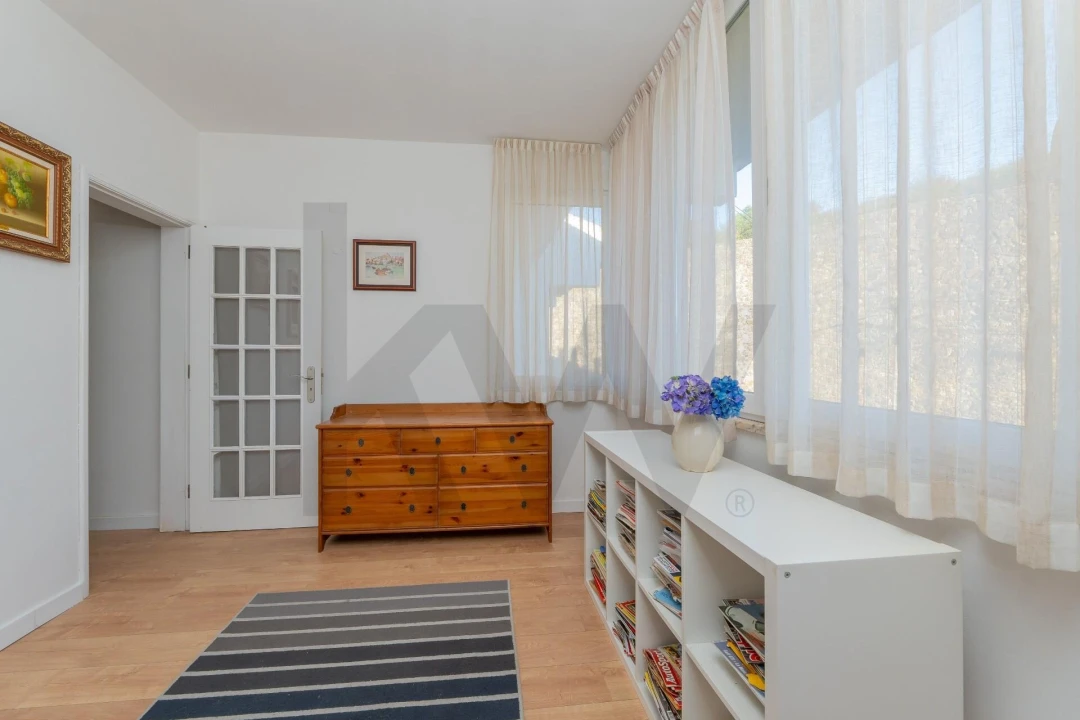 Moradia T4 para Venda em Almargem do Bispo, Pêro Pinheiro e Montelavar Foto 30