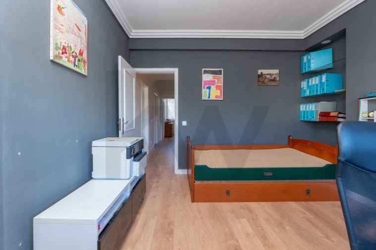 Moradia T4 para Venda em Almargem do Bispo, Pêro Pinheiro e Montelavar Foto 25