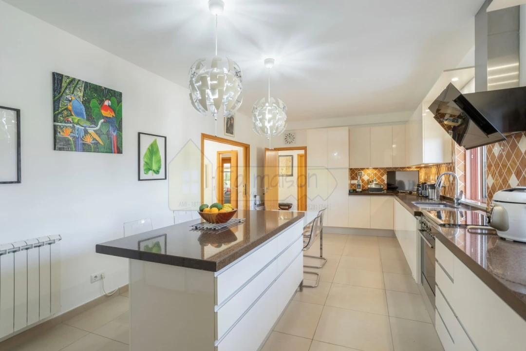 Moradia T5 para Venda em Luz de Tavira e Santo Estêvão Foto 10