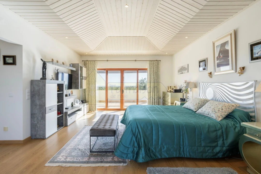 Moradia T5 para Venda em Luz de Tavira e Santo Estêvão Foto 31