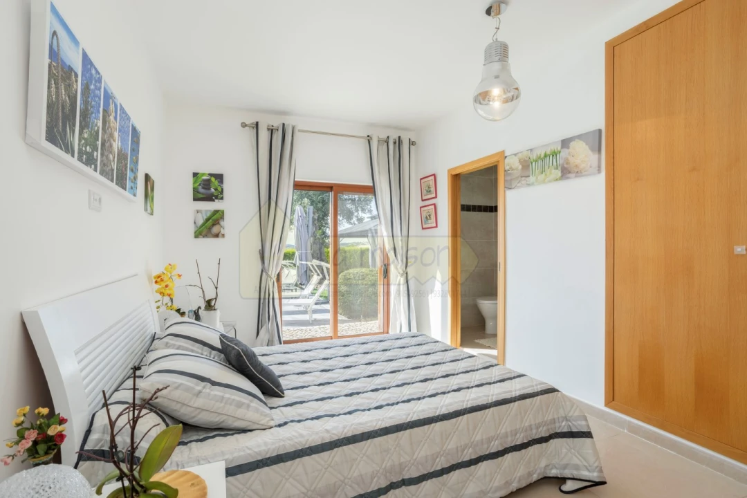 Moradia T5 para Venda em Luz de Tavira e Santo Estêvão Foto 19