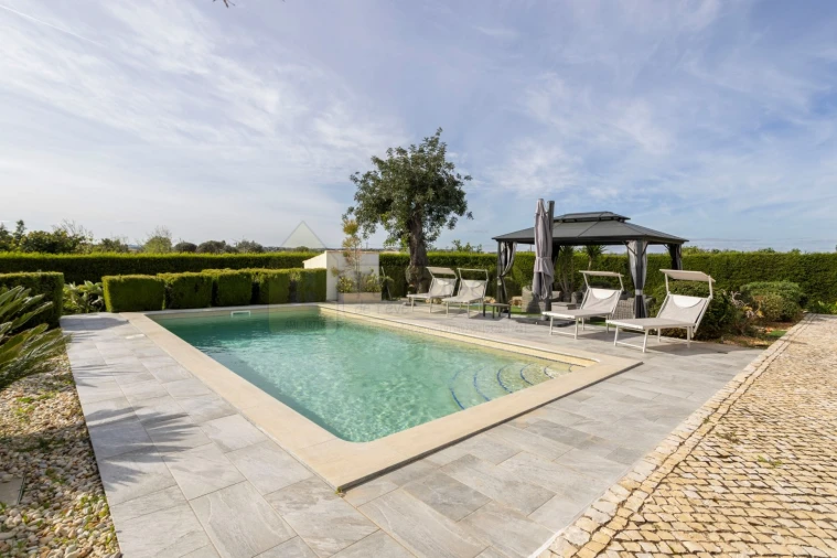 Moradia T5 para Venda em Luz de Tavira e Santo Estêvão Foto 5