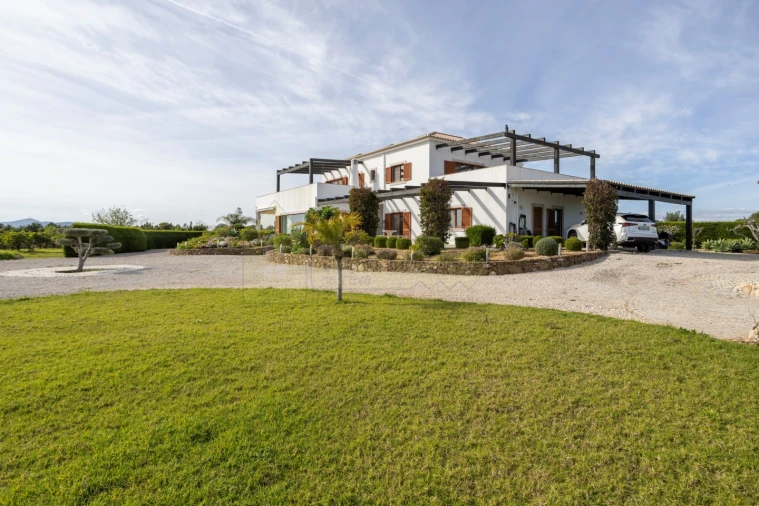 Moradia T5 para Venda em Luz de Tavira e Santo Estêvão Foto 2