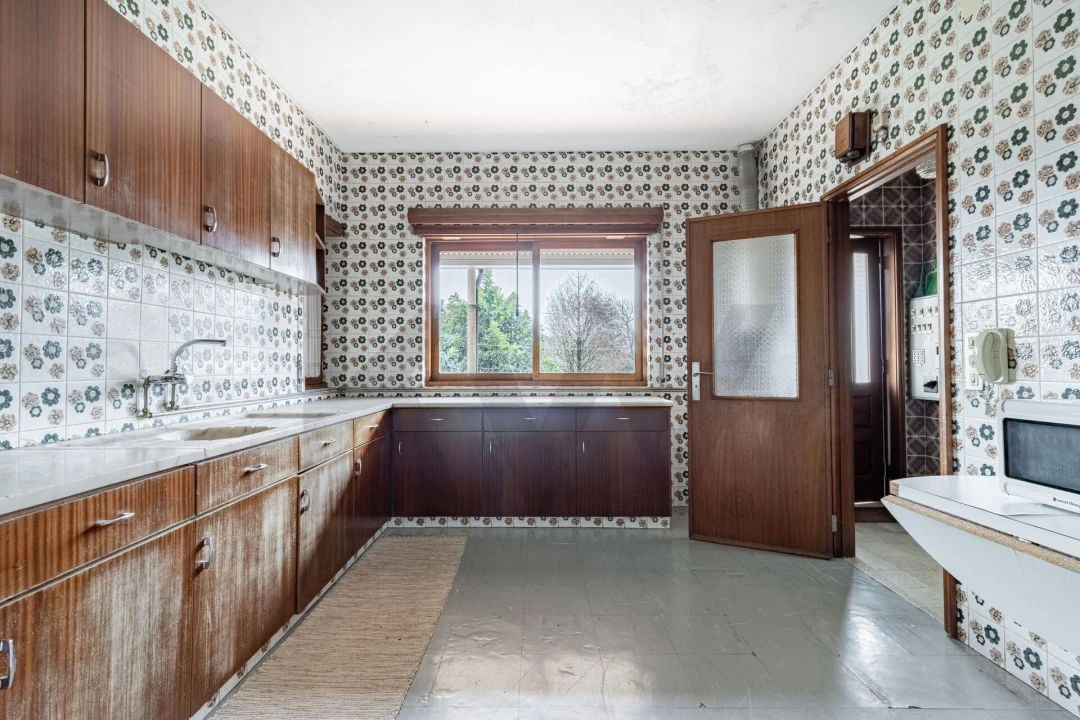 Moradia T4 para Venda em Escapães Foto 12