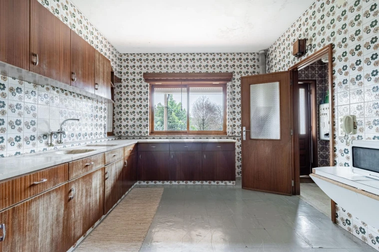 Moradia T4 para Venda em Escapães Foto 12