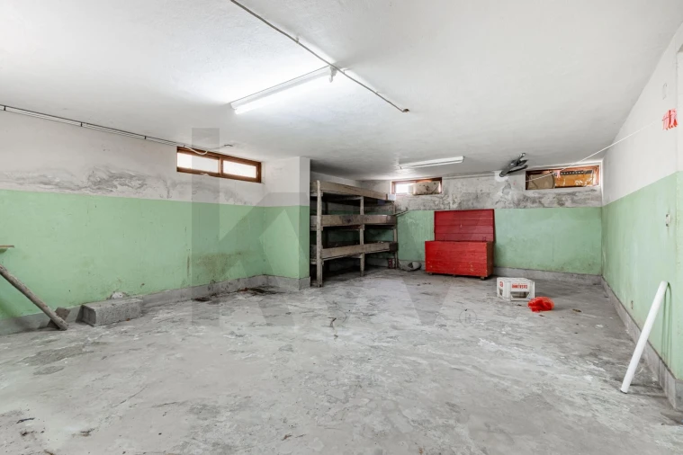 Moradia T4 para Venda em Escapães Foto 21