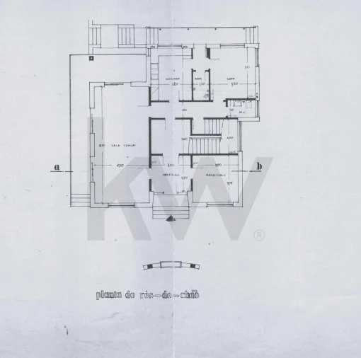Moradia T4 para Venda em Escapães Foto 27