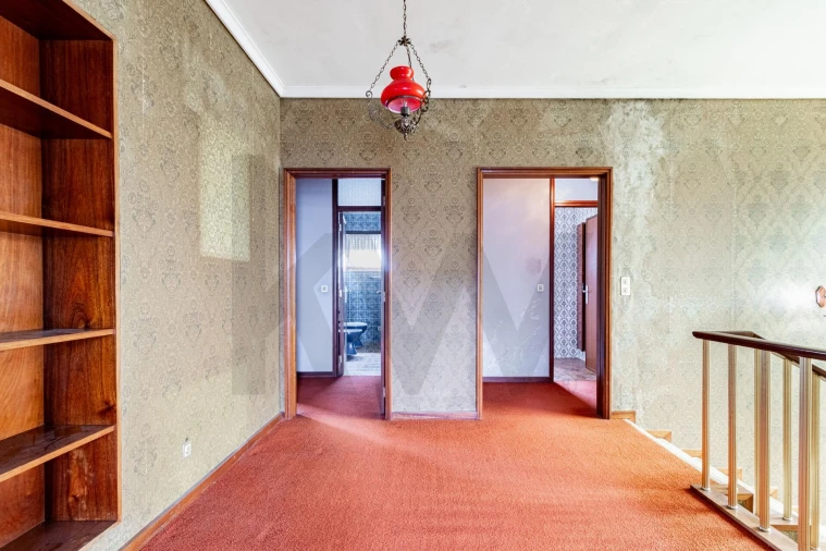 Moradia T4 para Venda em Escapães Foto 15