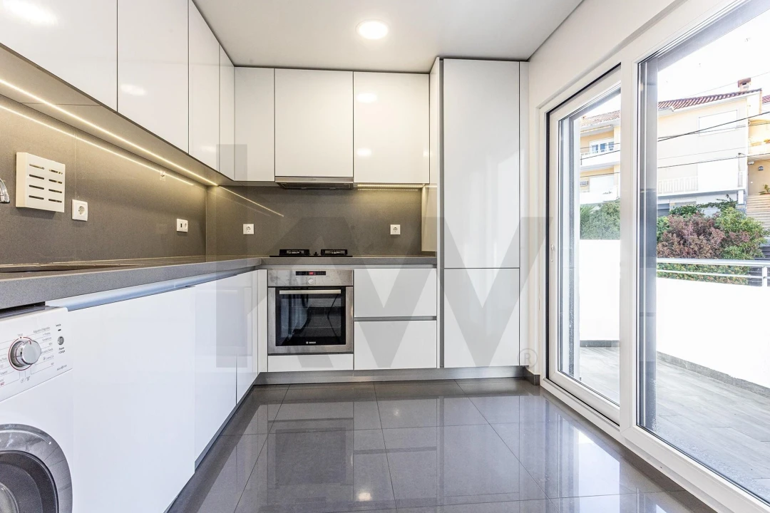 Apartamento T3 para Arrendamento em Carcavelos e Parede Foto 18